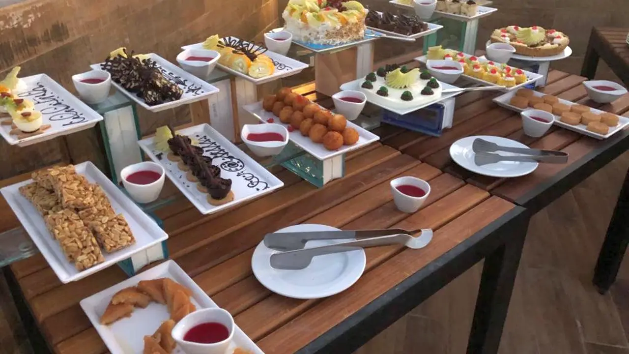 الفندق ميرال - العين السخنة